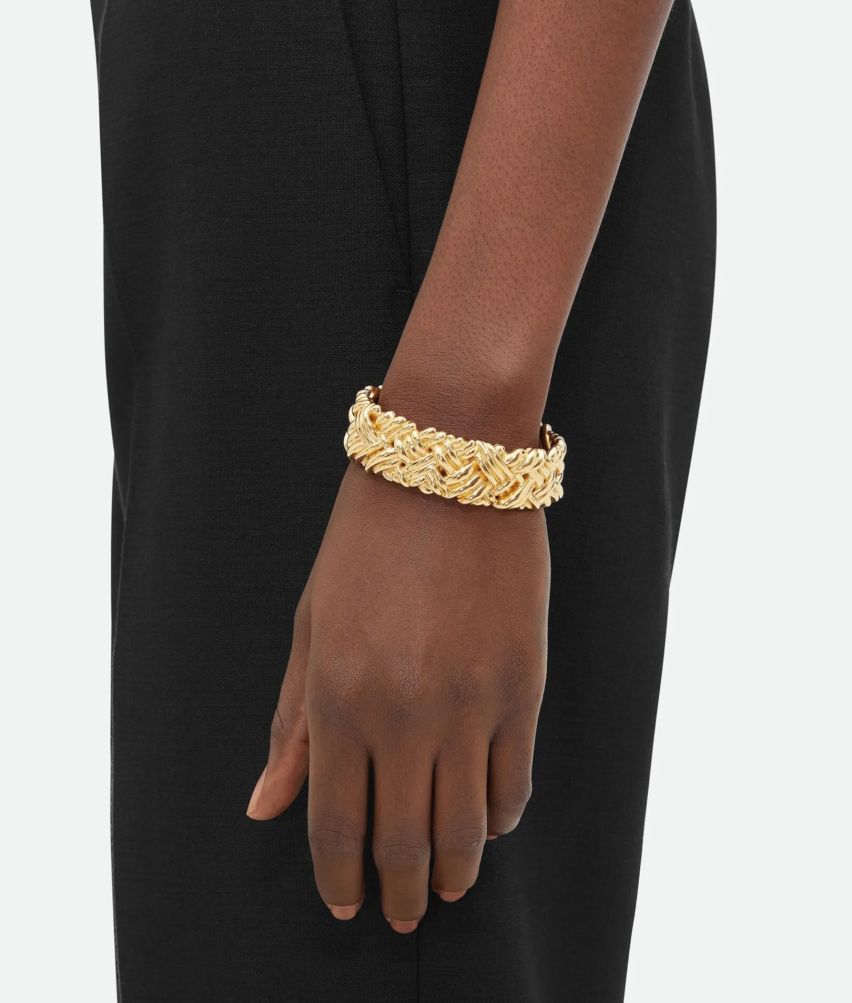 intreccio_large_cuff_brac_1.webp Bottega Veneta Intreccio Large Cuff Bracelet>Women Bracelets
