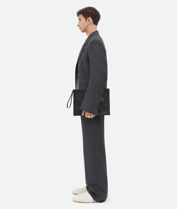 Bottega Veneta Large Cassette Pouch> Pouches