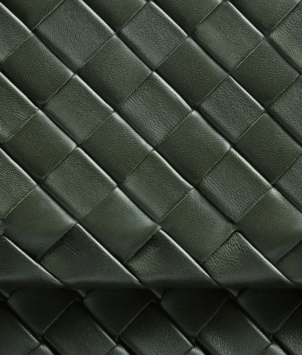 Bottega Veneta Large Cobble Messenger> Crossbody