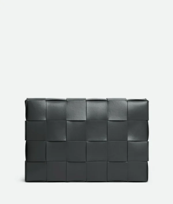 Bottega Veneta Maxi Cassette> Crossbody