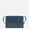 Bottega Veneta Medium Arco Camera Bag> Crossbody