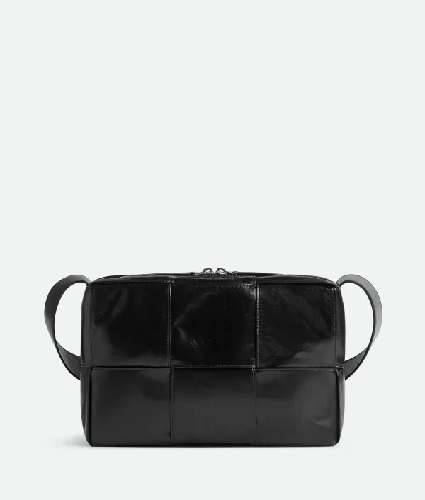 Bottega Veneta Medium Arco Camera Bag> Crossbody