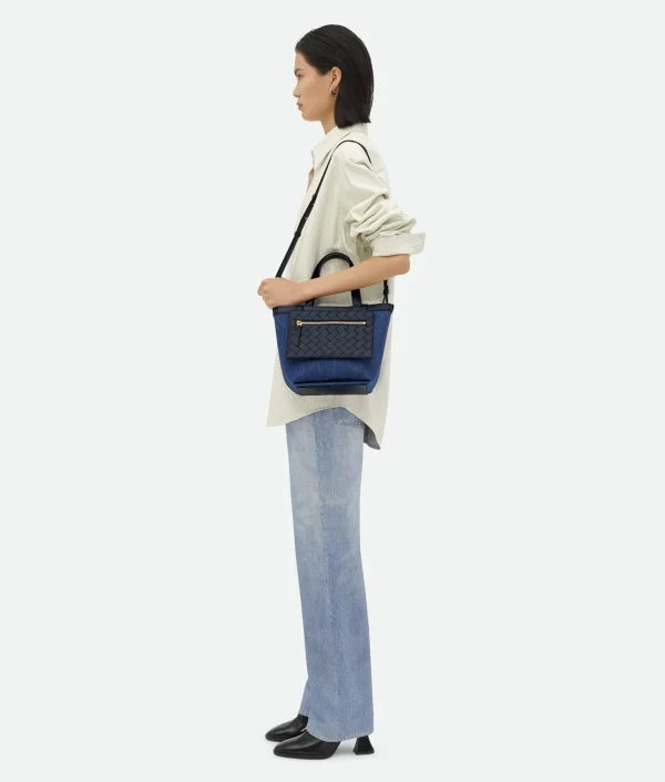 Bottega Veneta Mini Flip Flap With Strap>Women Shopper