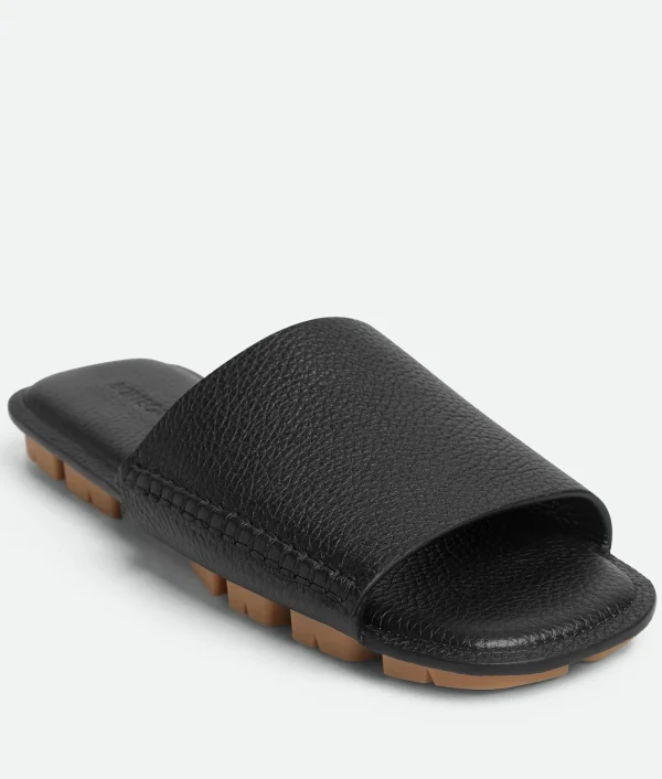 Bottega Veneta Shore Mule> Slippers